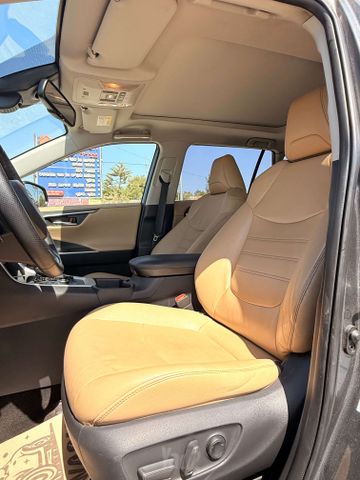 טויוטה RAV4