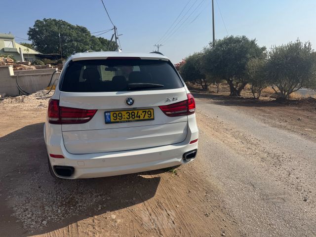 ב מ וו X5