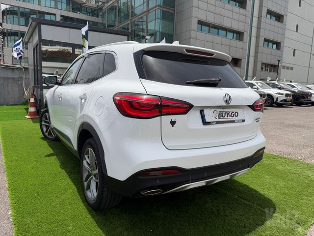 אם ג'י EHS PHEV