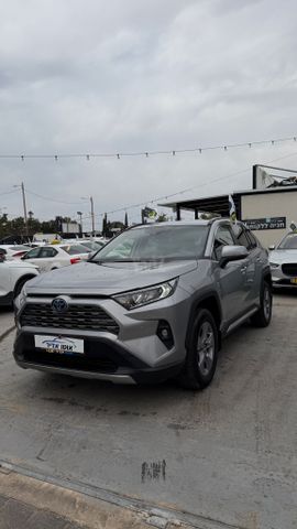 מודעת רכב טויוטה RAV4