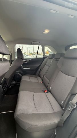 טויוטה RAV4