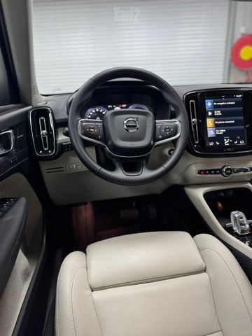 וולוו XC40
