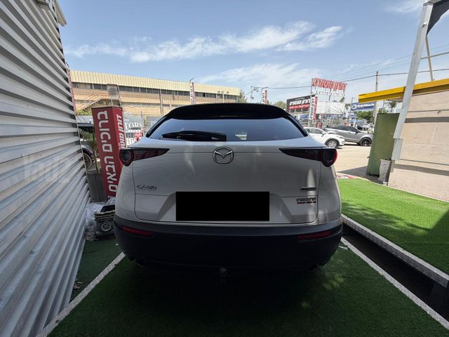 מאזדה CX-30