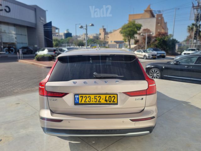 מודעת רכב וולוו V60 2