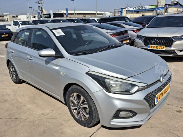 יונדאי i20