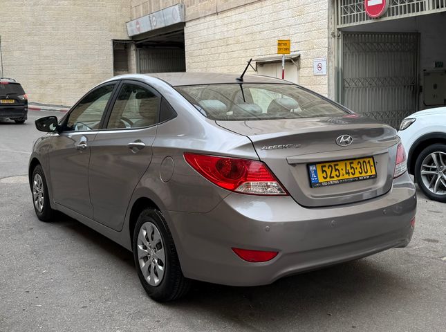 יונדאי אקסנט i25