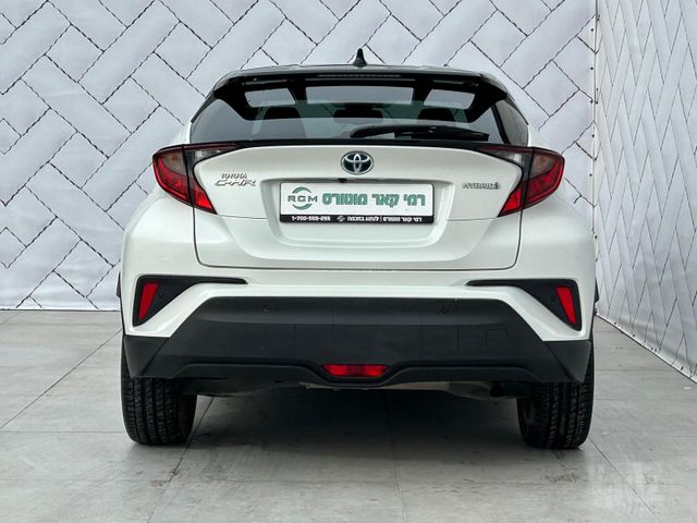 טויוטה C-HR