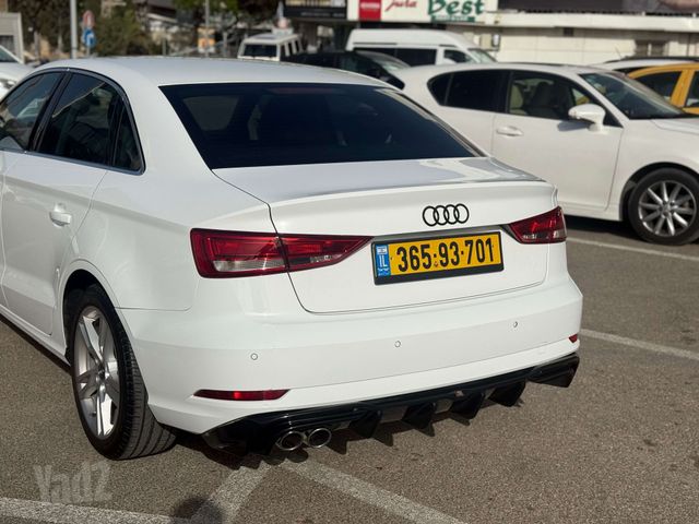 אאודי A3