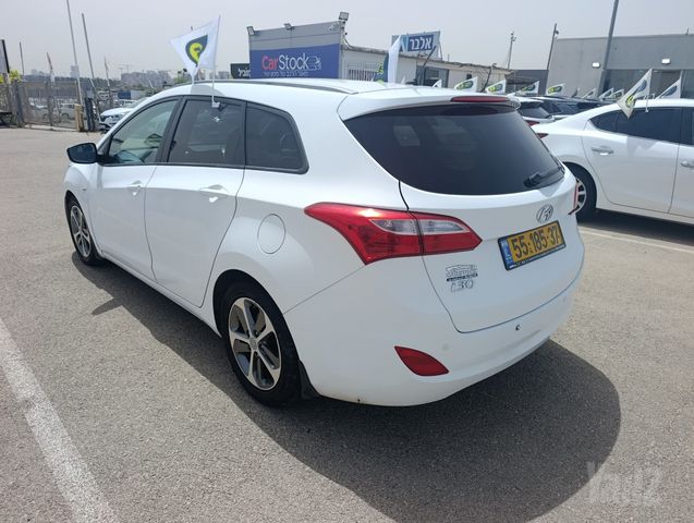יונדאי i30