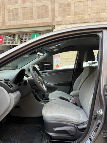 יונדאי אקסנט i25