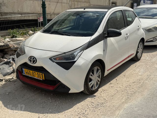 טויוטה אייגו