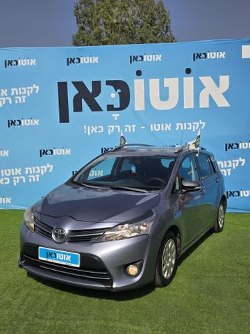 מודעת רכב טויוטה ורסו