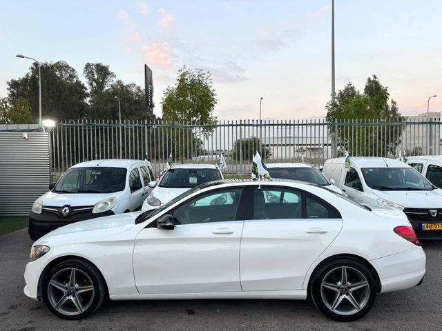 מרצדס-בנץ C-class