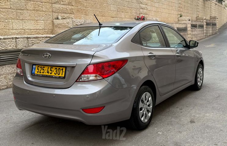 יונדאי אקסנט i25