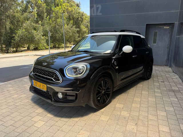 מודעת רכב מיני קאנטרימן