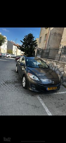 מודעת רכב מאזדה 3