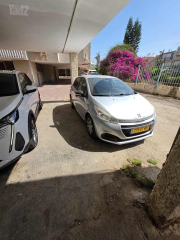 מודעת רכב פיג'ו 208