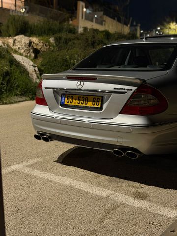 מודעת רכב מרצדס-בנץ E-class