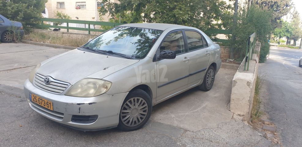 מודעת רכב טויוטה קורולה