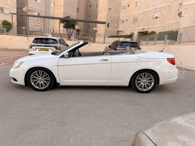 קרייזלר 300