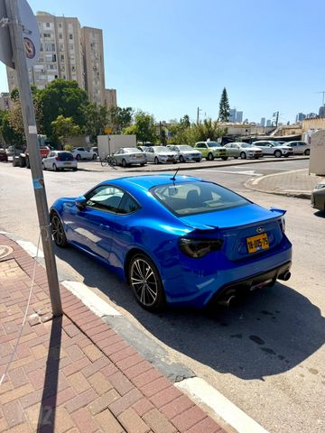 סובארו BRZ