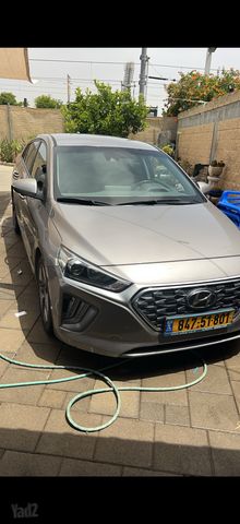 יונדאי איוניק