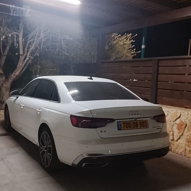 מודעת רכב אאודי A4