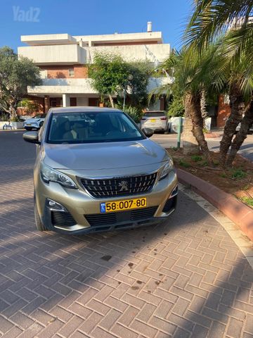 פיג'ו 3008