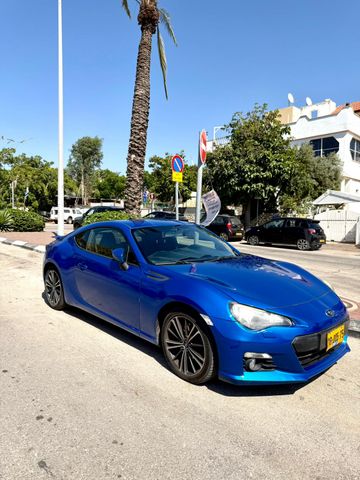 סובארו BRZ