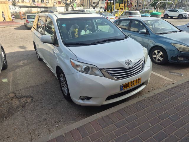 טויוטה סיינה
