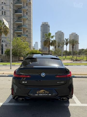 ב מ וו X4