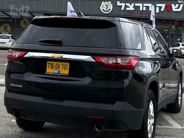 שברולט טראוורס