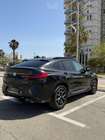 ב מ וו X4