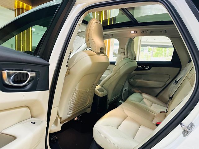 וולוו XC60
