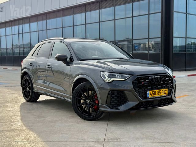 אאודי RS Q3