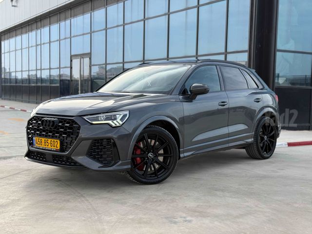 אאודי RS Q3