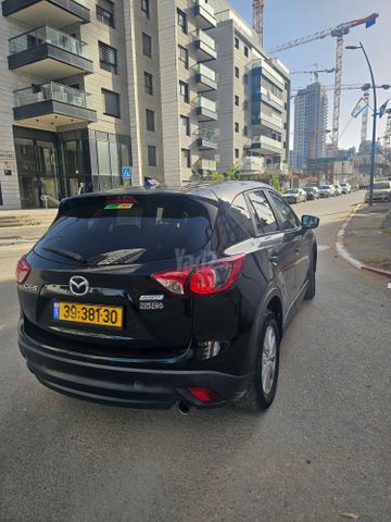 מודעת רכב מאזדה CX-5