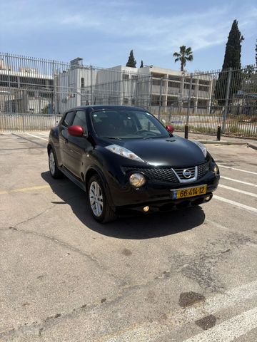ניסאן ג'וק
