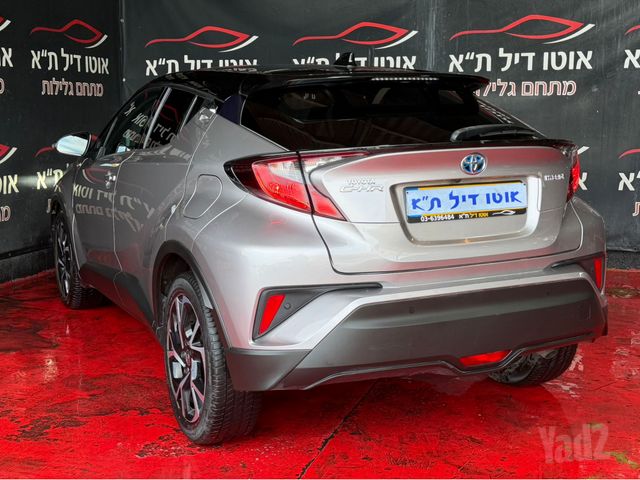 טויוטה C-HR