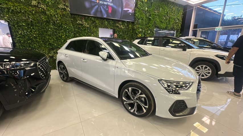 אאודי A3