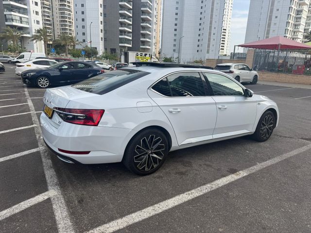 סקודה סופרב
