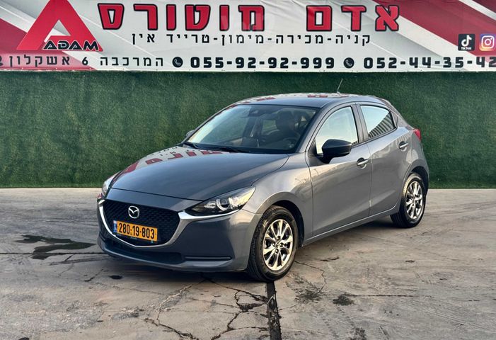 מודעת רכב מאזדה 2