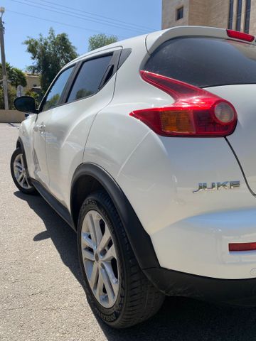 ניסאן ג'וק