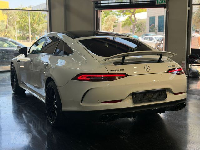 מרצדס-בנץ AMG GT 4 דל' קופה