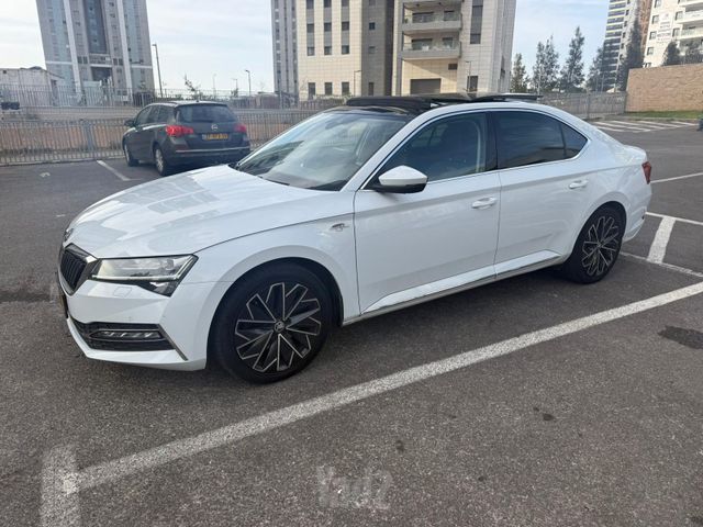 מודעת רכב סקודה סופרב