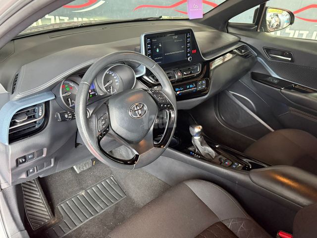 טויוטה C-HR