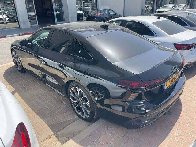 אאודי A6