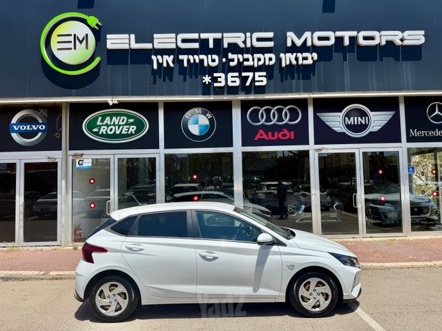 יונדאי i20