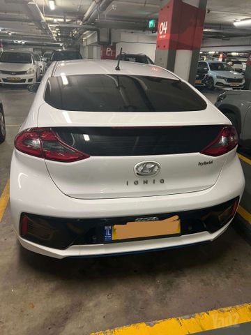 יונדאי איוניק