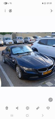 ב מ וו Z4